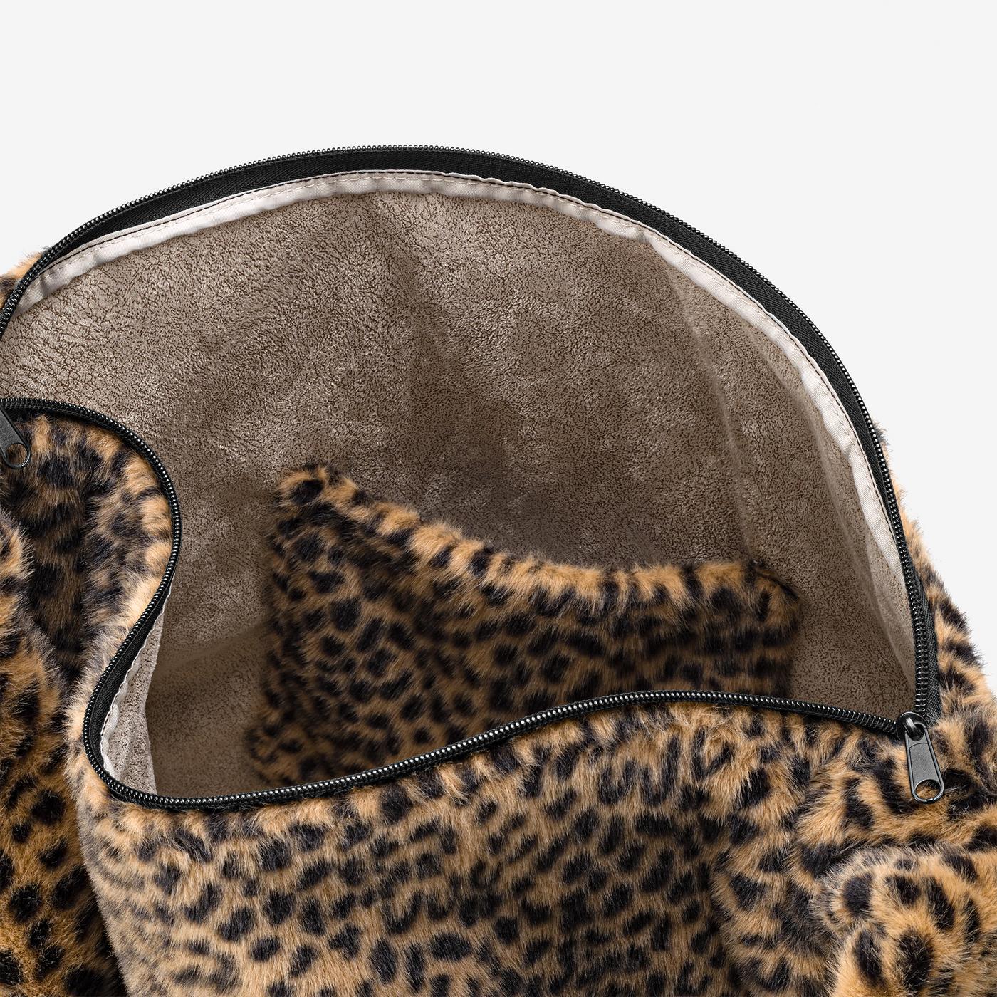 moonbag leo fake fur - Image 7