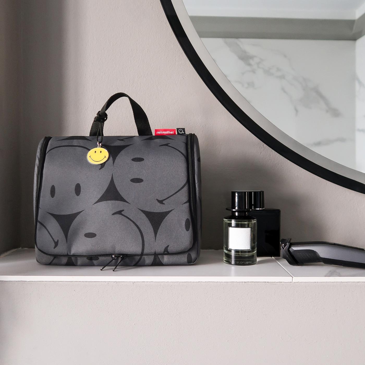 toiletbag XL smiley grey - Image 2